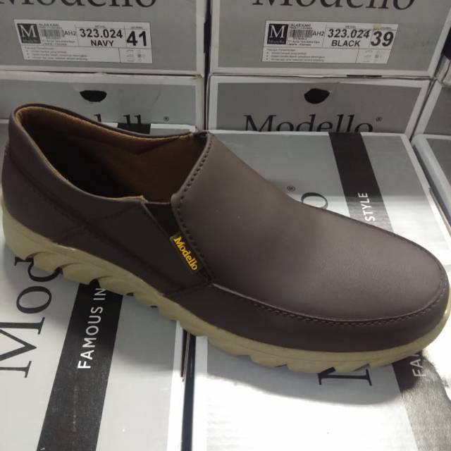 Sepatu pria Modello warna brown size 39-43