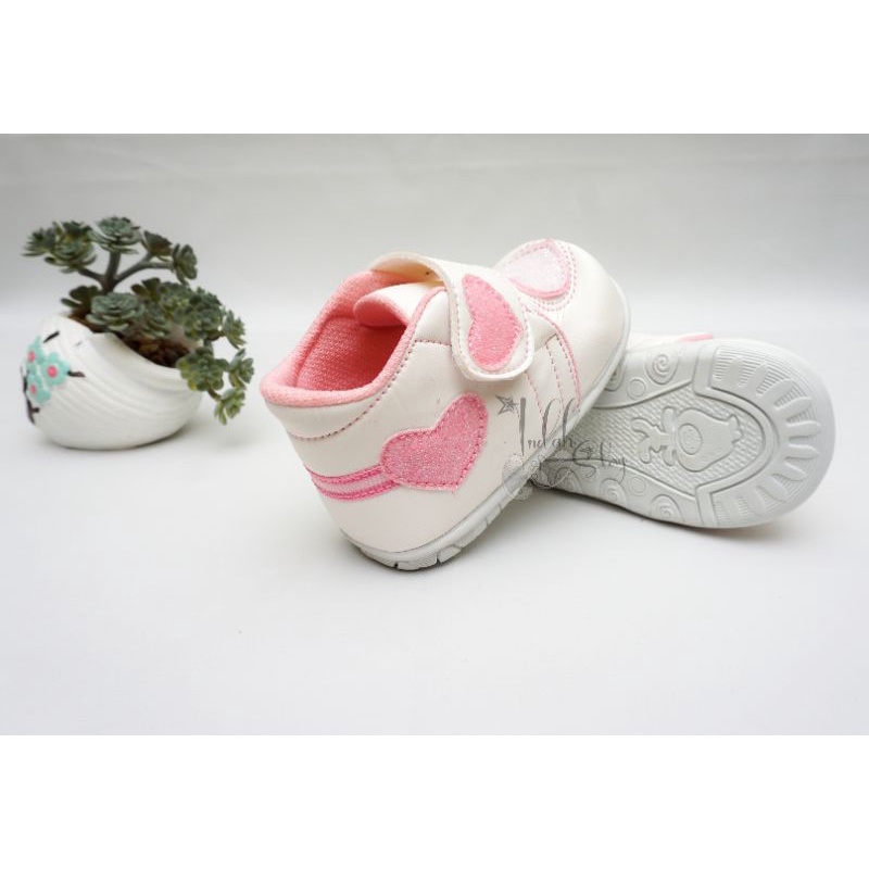 SEPATU ANAK PEREMPUAN SEPATU ANAK LOVE SEPATU BOOTS ANAK PEREMPUAN