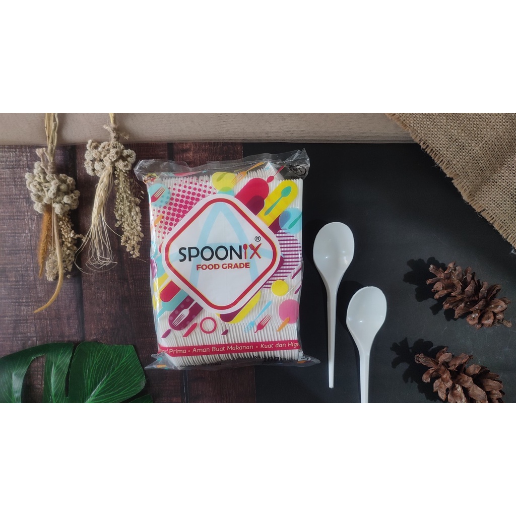 Sendok Makan Plastik Putih Susu 100 pcs / Merek Spoonix