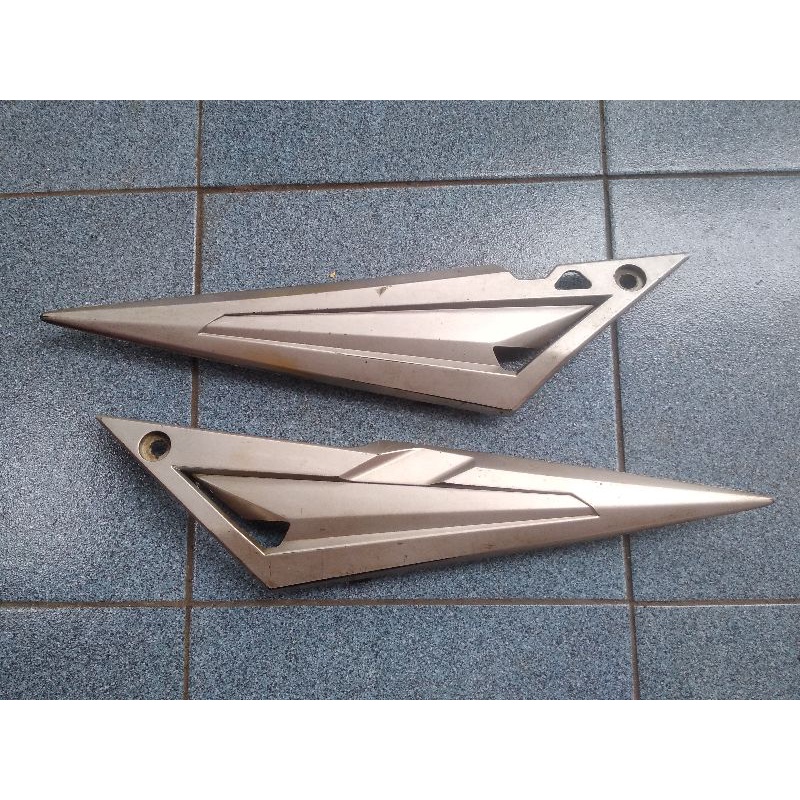 Cover Tutup Aki Accu Yamaha Jupiter Mx 135 Original