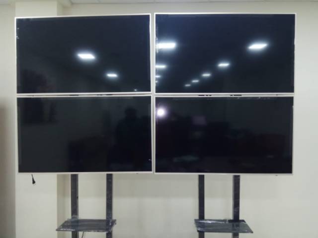 Bracket Standing TV Atas Bawah Sampai 55 Inch