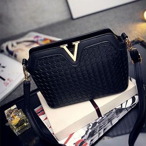 tas zara mango prada hermes wanita hitam putih monochrome kulit bagus