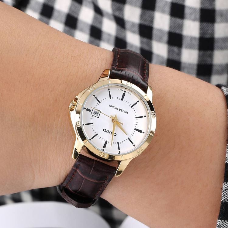 Casio General MTP-V004GL-9A / LTP-V004GL-9A 7A Jam Tangan Kulit Couple