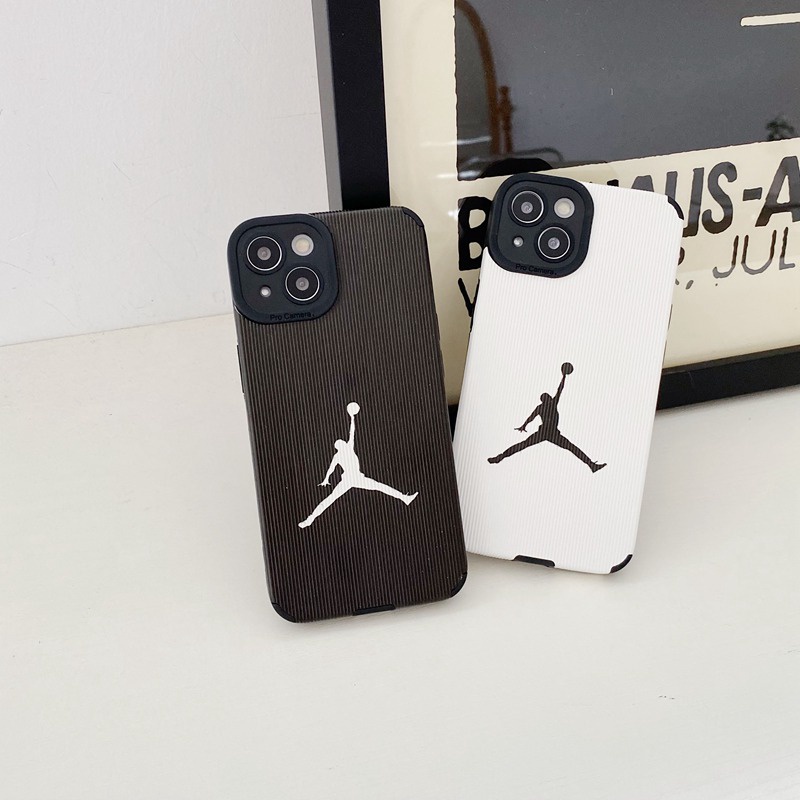 Soft Case Motif Jordan Hitam Putih Untuk iPhone 7 8 Plus X XR SE 2020 XS Max 11 13 Pro Max