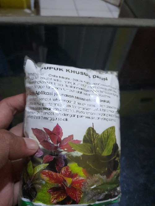 Pupuk Aneka Khusus Tanaman Daun 500 Gram - Mempercepat Pertumbuhan Daun