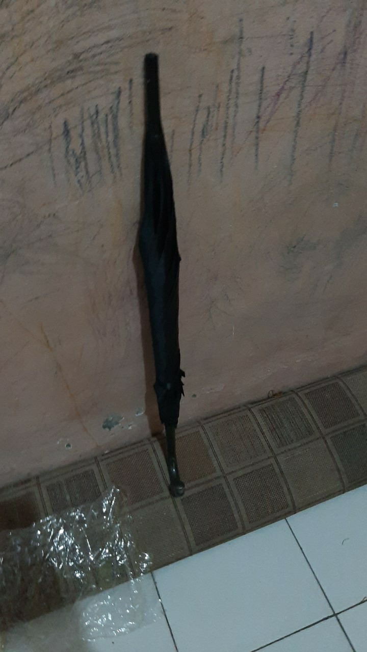 Payung Standard Panjang Luar Dalam Hitam