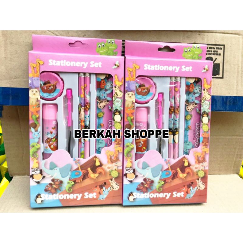 

SOUVENIR ULANG TAHUN ALAT TULIS ATK KARAKTER