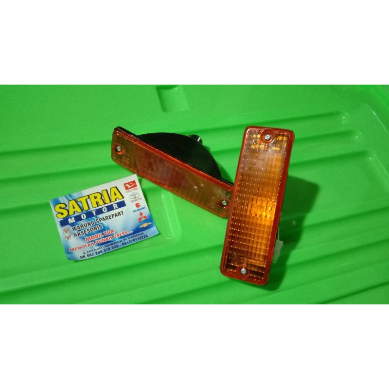 lampu bemper Daihatsu zebra s89