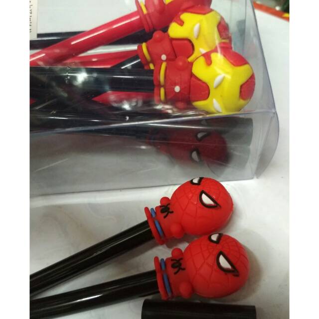 

Pulpen karakter ironman spiderman