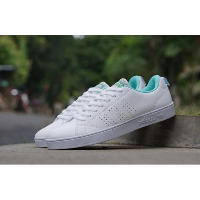 Serbu Adidas Advantage Import Size 36 - 40 Sepatu Wanita Full White Putih - Putih, 36 Bagus