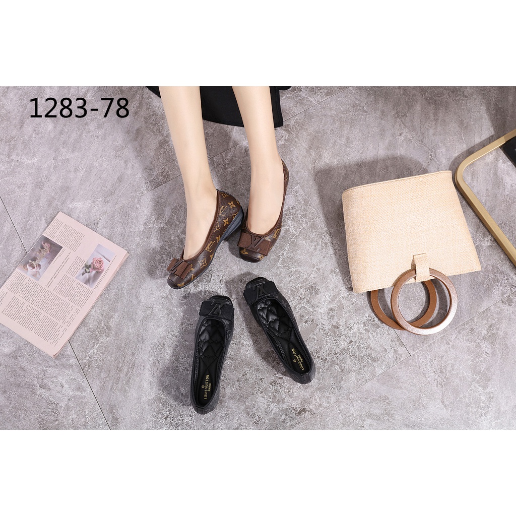 Shoes Logo Bow in Mono #1283-78