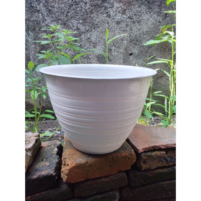 POT KEONG 25 - POT PLASTIK - POT MADU PUTIH - POT TAWON 25 - POT MADU 25 CM PUTIH -  POT BUNGA PUTIH
