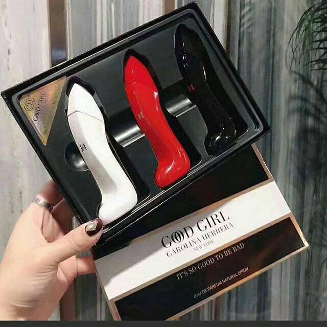 GOOD GIRL CAROLINA HERRERA SET