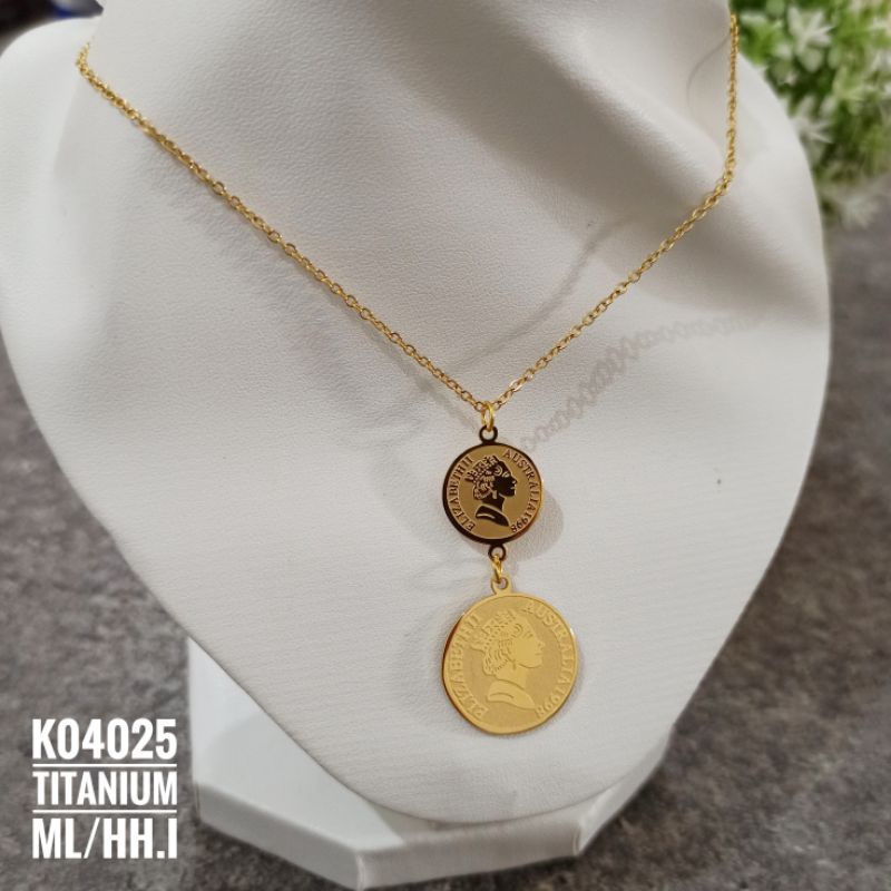Kalung Titanium Motif Koin Bertingkat K04025