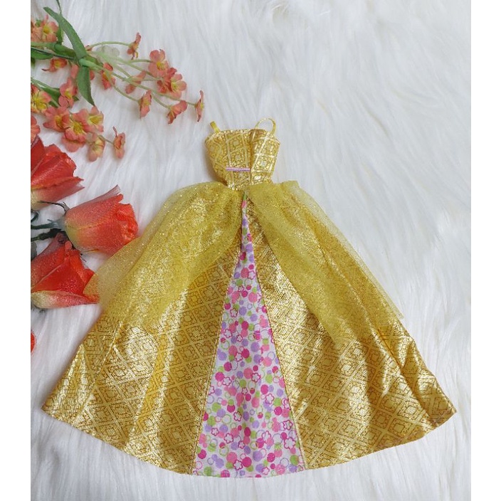 Gaun Barbie Mattel Kuning