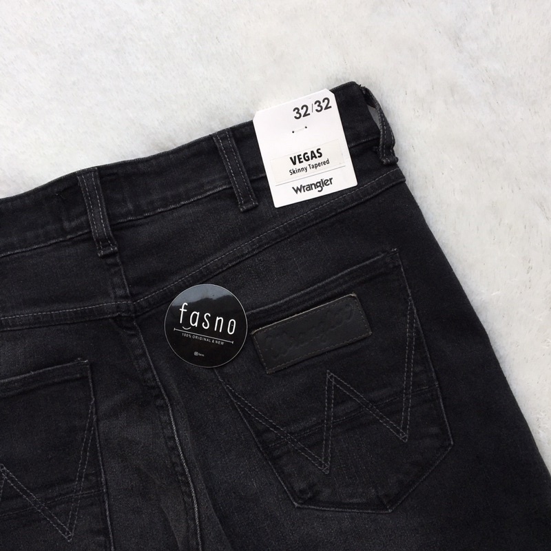 #27 ORIGINAL Wrangler Vegas “STRETCH Plus”, Black Wash.