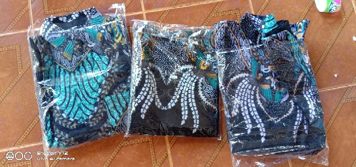 Syakira Family Set Gamis Couple Keluarga Kembar Lebaran, Batik Alaika Motif Madu Hijau