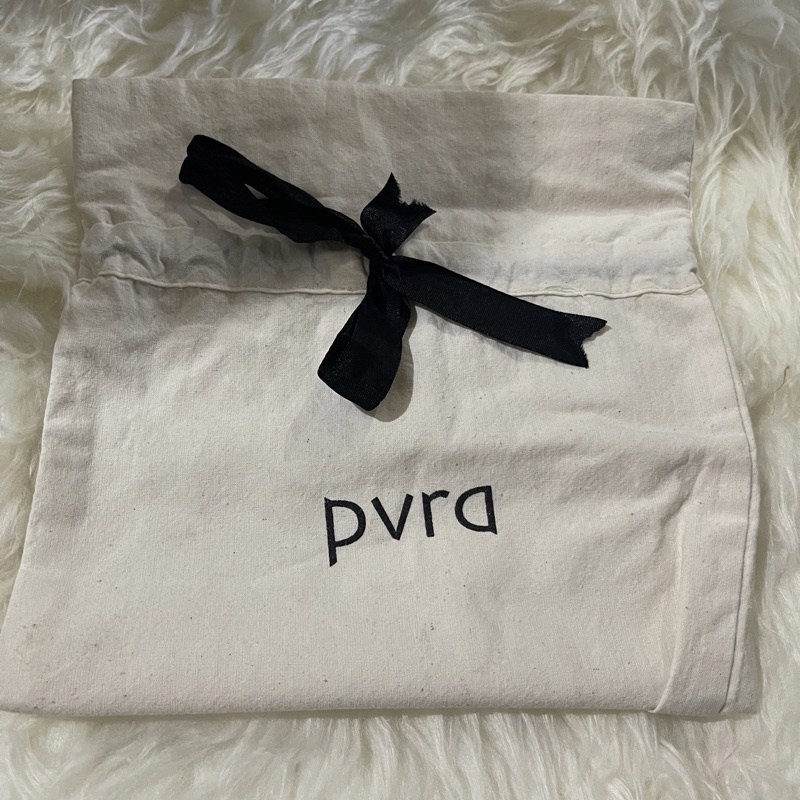 [PRELOVED] Dustbag PVRA original sandal pouch bag like new linen