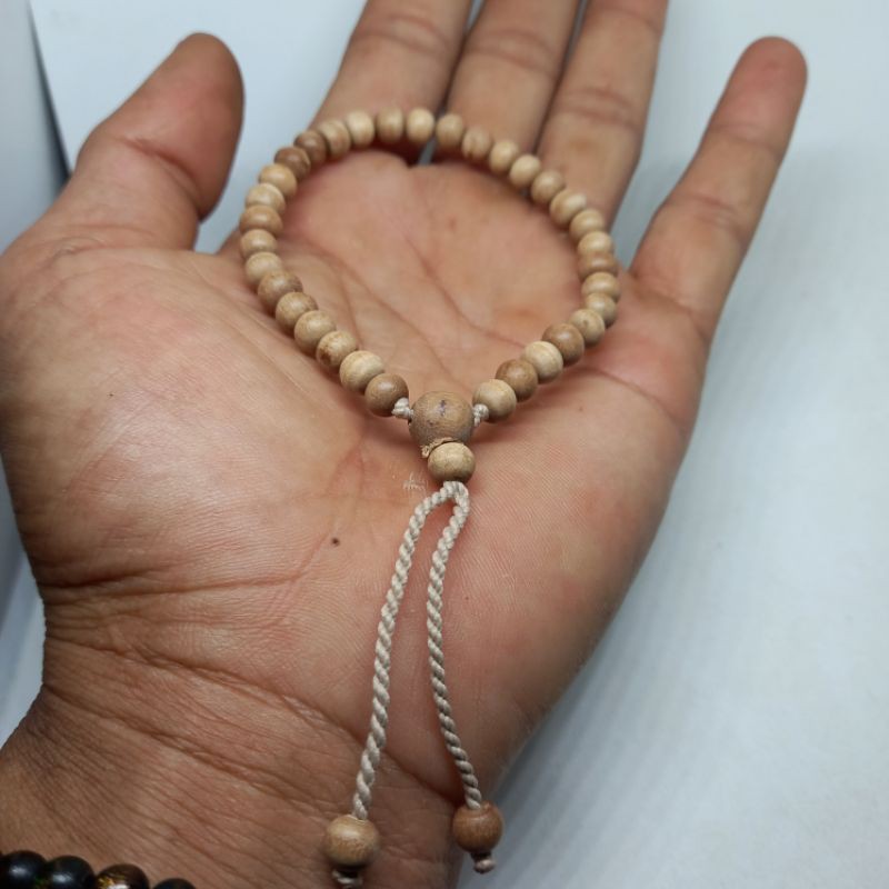 Gelang kayu cendana asli 5mm gelang kayu  cendana asli wangi gelang cendana wangi 
