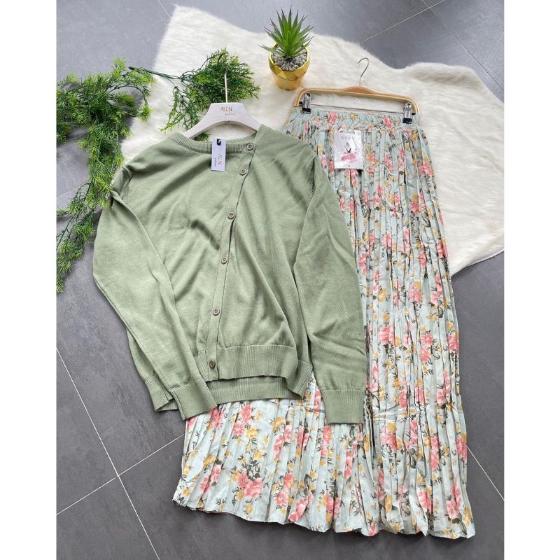 ❤️SIAP KIRIM❤️ Setelan Rok Import / One Set Knitwear Rajut Premium n Rok Import / Rok Bunga Bunga / 