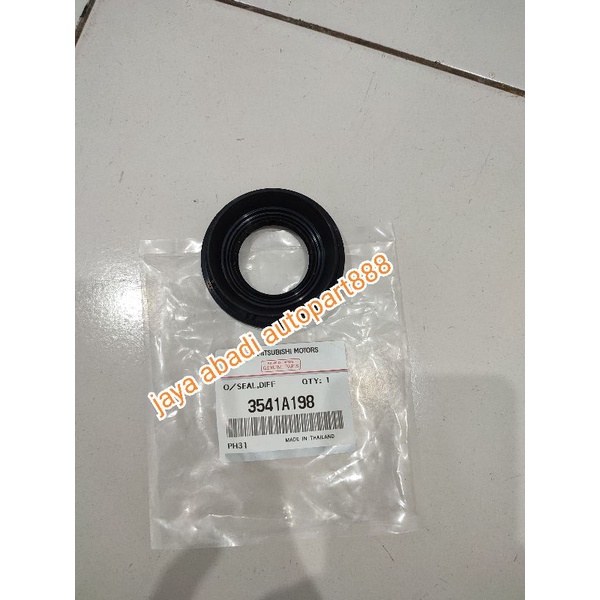 OIL SEAL RODA BELAKANG TRITON DALAM 3541A198