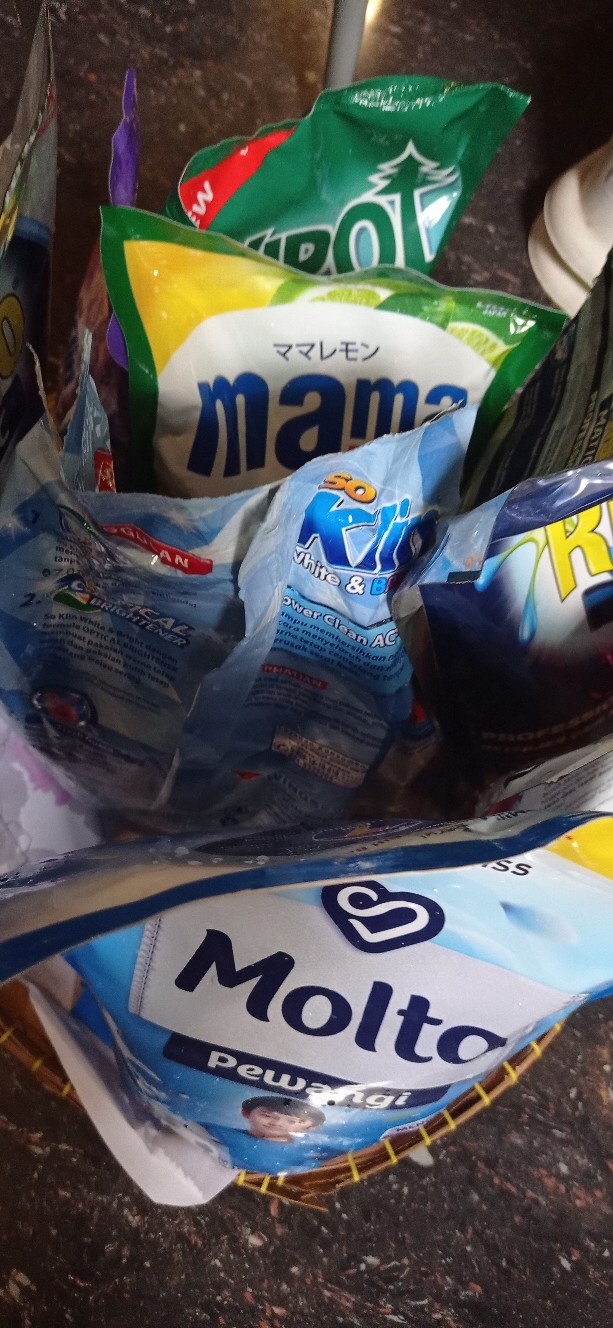 So Klin Pewangi Double Perfume 900 Ml