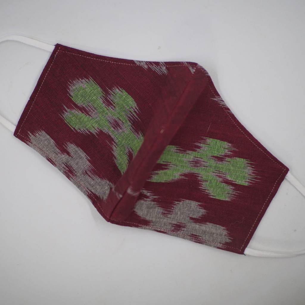 Masker Kain Endek Exclusive (3 ply) - Merah Maroon