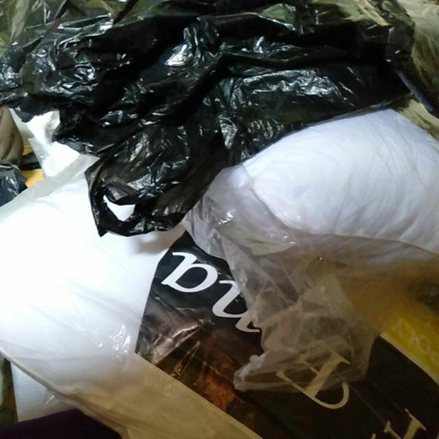 Bantal Guling Silicon Merk Fina 1kg=2pc