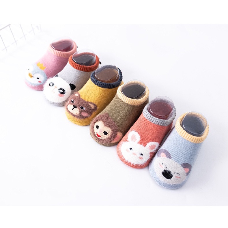 Kaos Kaki Anak Antislip Animal Beludru/ Kaos kaki