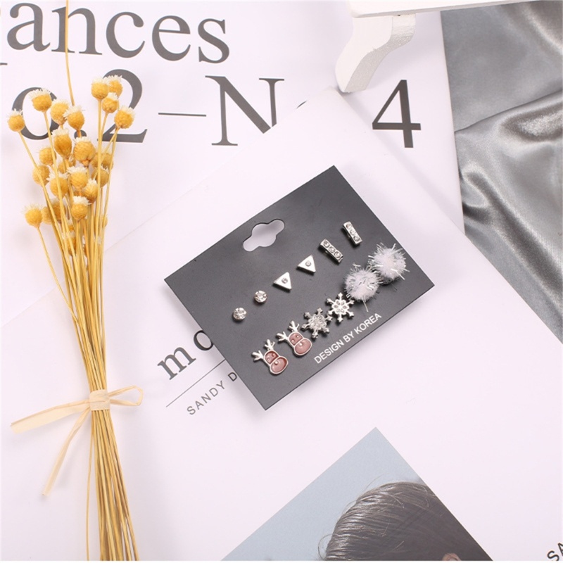 6 Pasang Anting Stud Desain Rusa Snowflake Natal Untuk Wanita