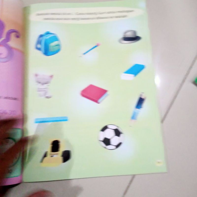 BUKU YUK, BELAJAR MENGENAL JAM DAN WAKTU SAMBIL BERCERITA 21×29CM