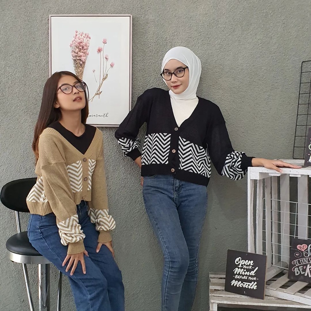 Outwear Atasan Wanita Trendy Litle Zigzag Cardie Bahan Rajut Terbaru