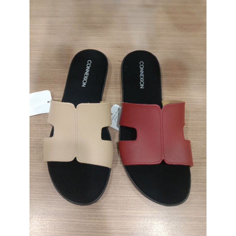 Connexion sandal flat wanita branded Matahari