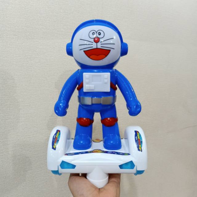 Doraemon B/O Lampu + Musik (DORAEMOM)