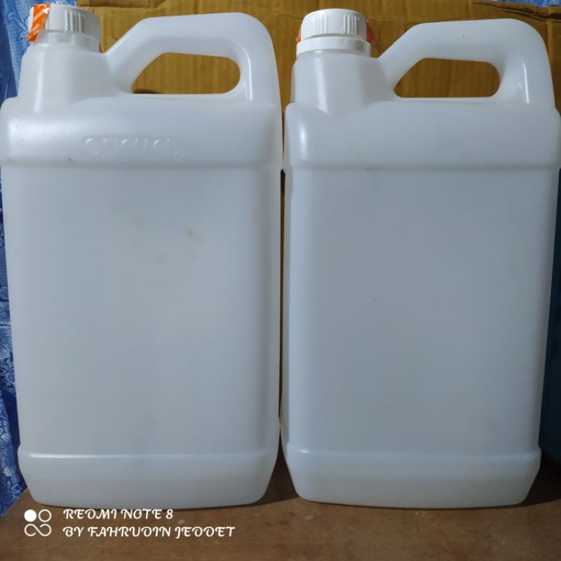 jerigen 5 liter bekas seperti baru
