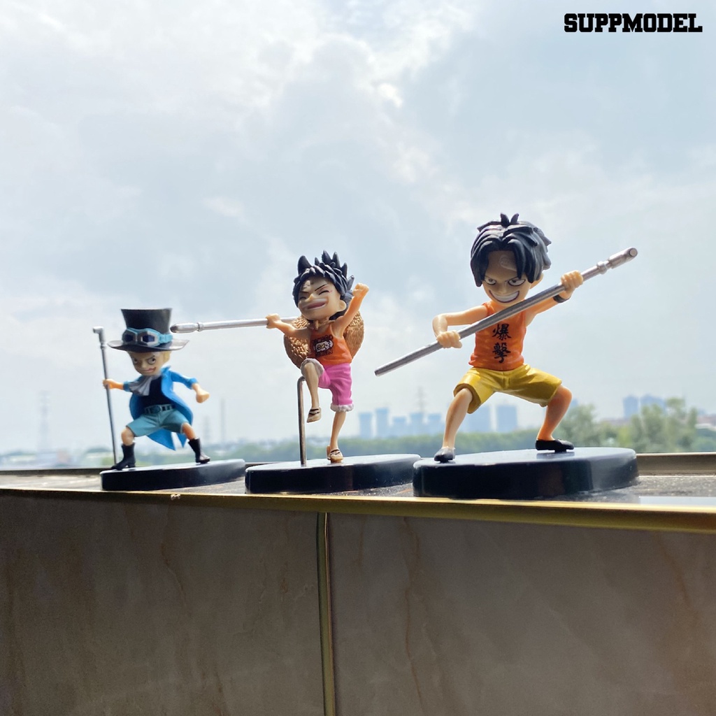 3pcs Action Figure model Anime One Piece Luffy Untuk Dekorasi