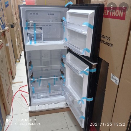 KULKAS 2 pintu POLYTRON PRW 25 MNR MNX Hitam Merah