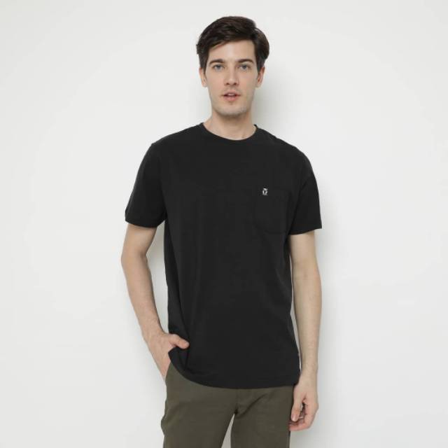

AXTON Kaos Basic TShirt Pria Katun #XOM006-BLACK