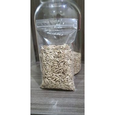 

Biji Matahari kupas / Sunflower Seed / kuaci kupas