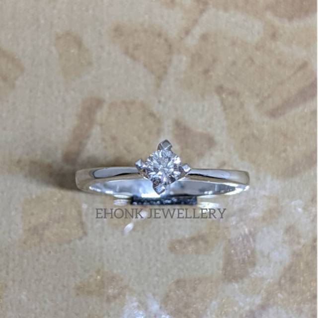 CINCIN SOLITAIRE EMAS BERLIAN