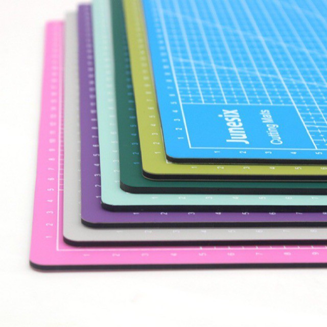 

JUNESIX A4 CUTTING MAT - ALAS POTONG