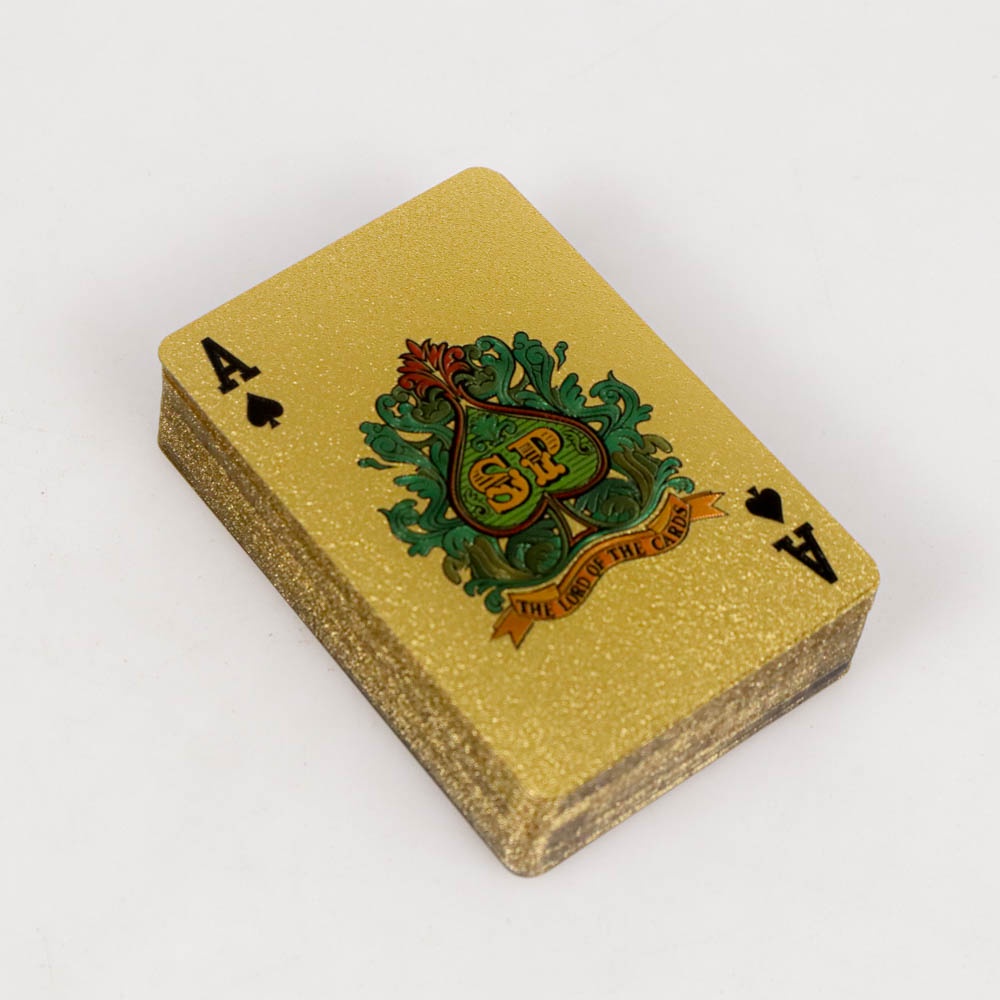 Overview of Jialong Kartu Remi Poker Gold Foil - T-8888PACKAGE CONTENTS