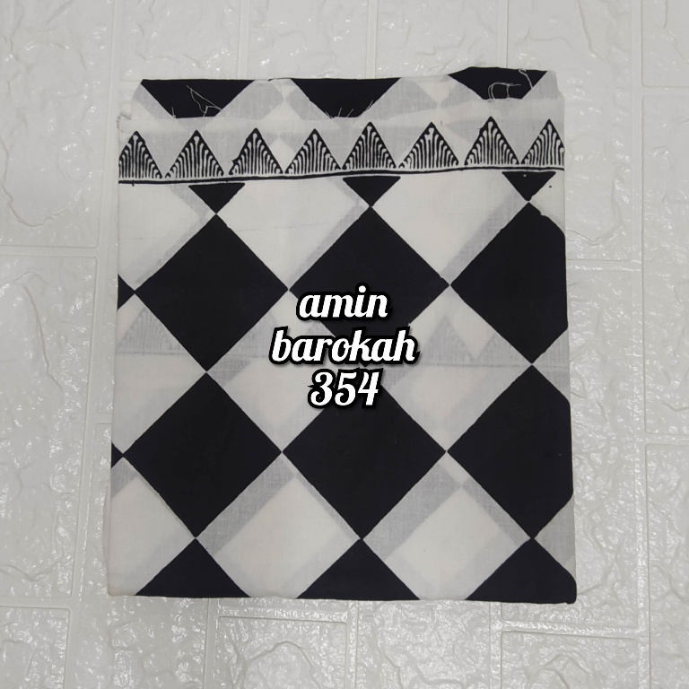 COD!!! Kain Poleng Bali / Kain Motif Catur / Kain Motif Kotak-Kotak Khas Bali