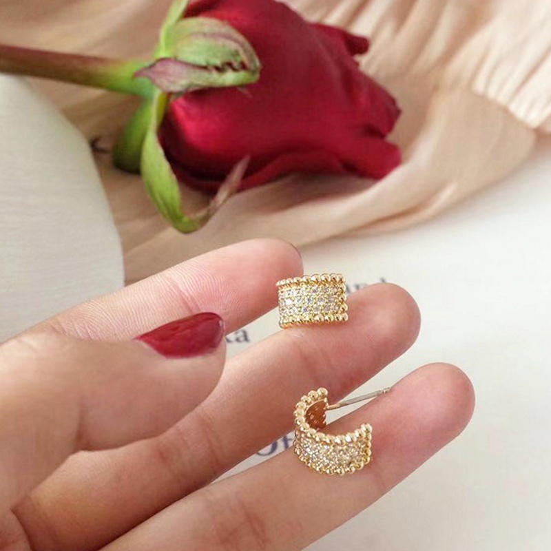 Anting Tusuk Gantung Bahan Sterling silver 925 Desain Geometri Hias Berlian Imitasi Untuk Wanita