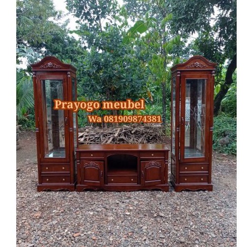 almari pajangan kaca minimalis ukir kayu jati - lemari bufet tv minimalis murah