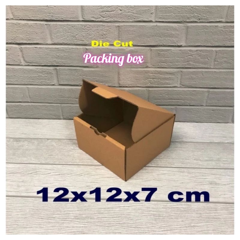 

Kardus uk.12x12x7 cm box/karton die cut untuk packing dll