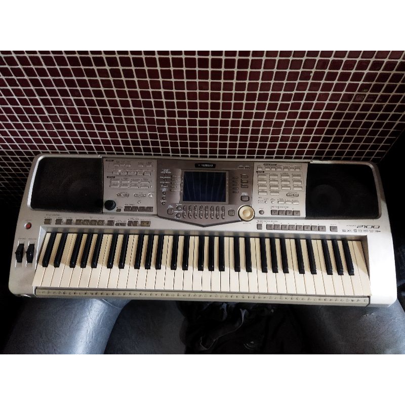 keyboard yamaha psr 2100