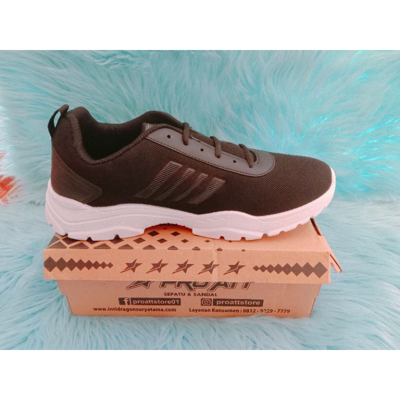 Sepatu pro ATT MCL 670