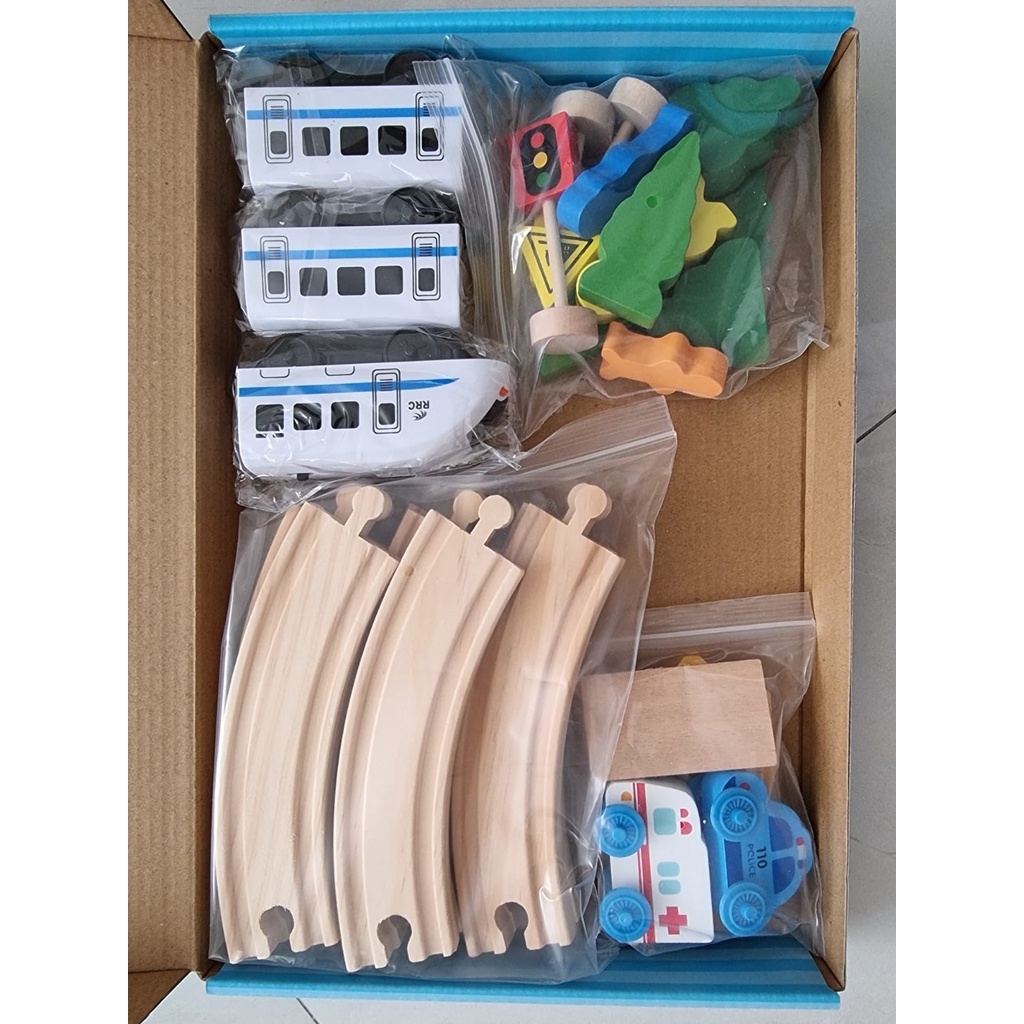 WOODEN TRAIN TOY SET / MAINAN KERETA / MAINAN EDUKASI TRACK KERETA API 26 PCS