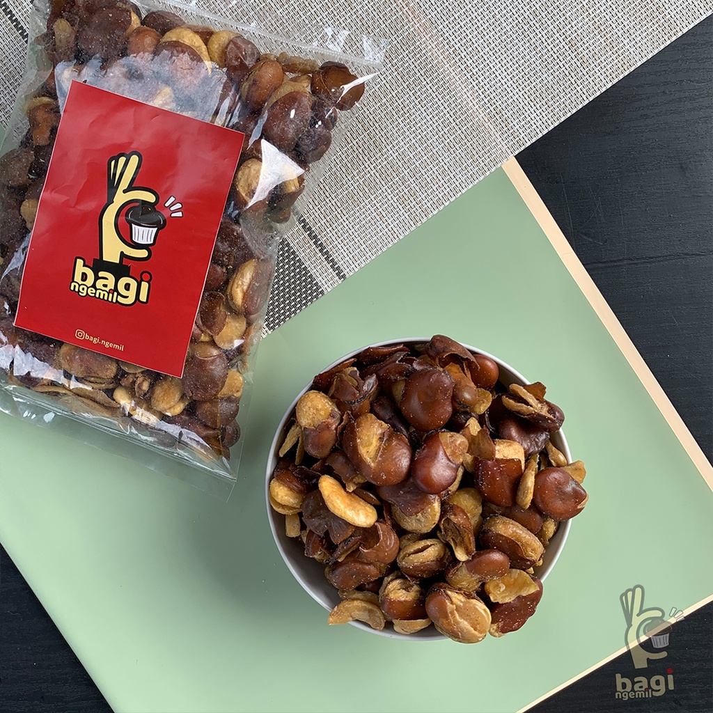 

Kacang Koro Kulit / Kacang Roai - Bagi Ngemil